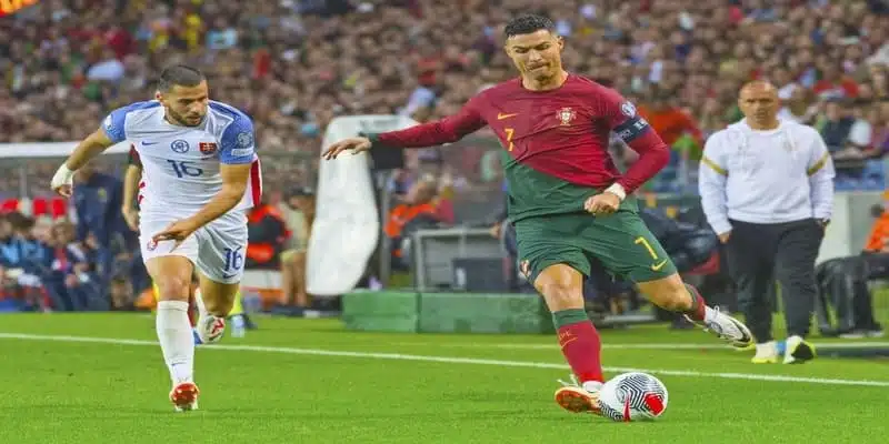 Ronaldo với phong cách thi đấu xuất sắc